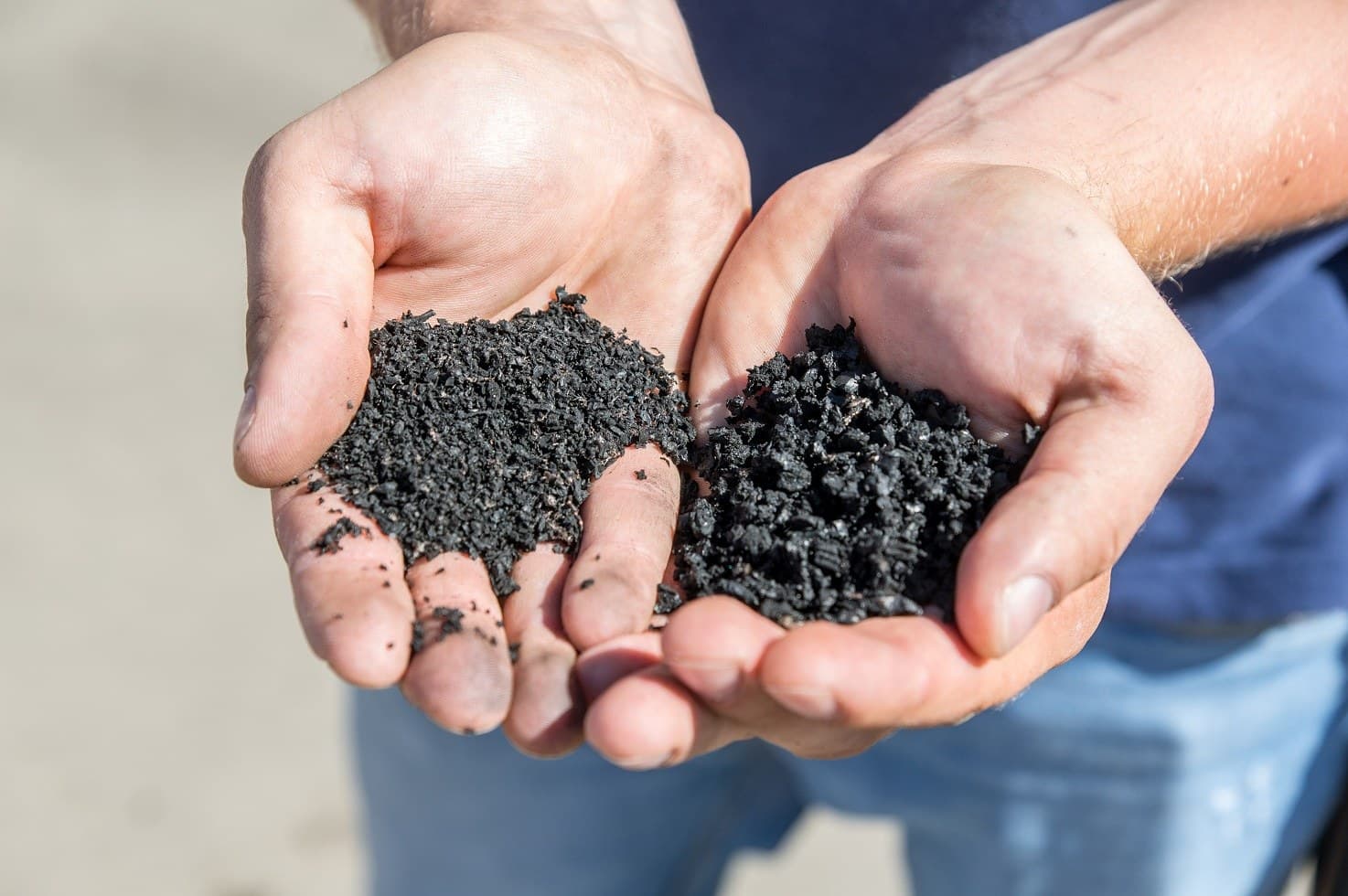 Rubber mulch held in hands